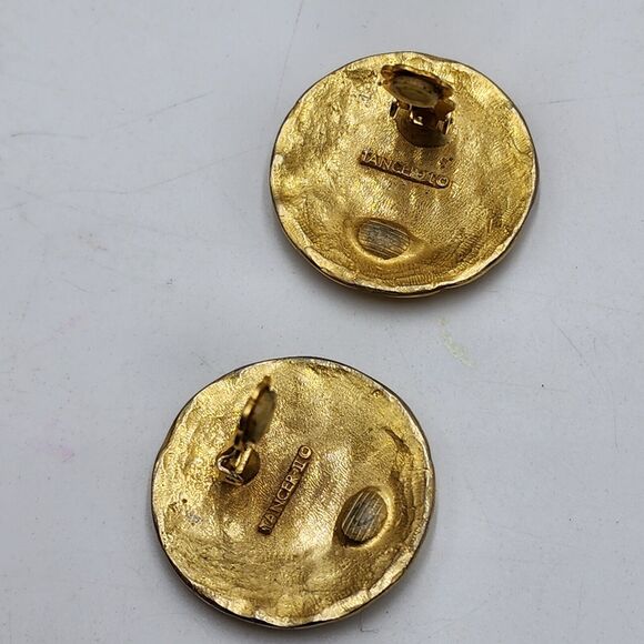 Vintage Quilted Satin Gold Runway Statement Earrings Clip 70s Tancer II Rare - Picture 3 of 5